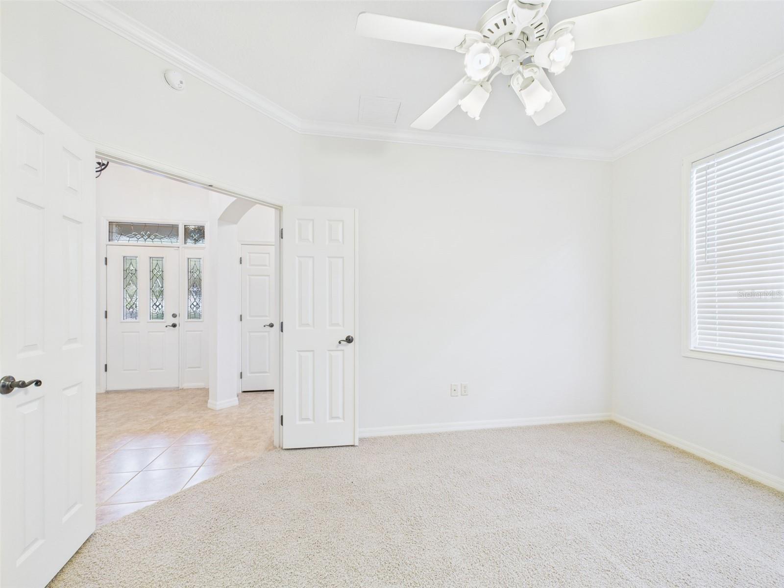 Image 17 of 82 For 375 Simpson Street