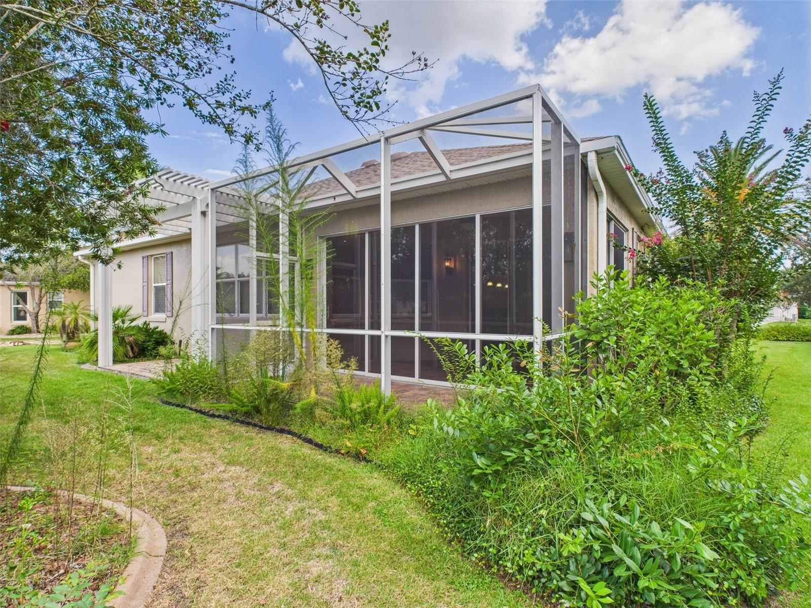 Image 82 of 82 For 375 Simpson Street