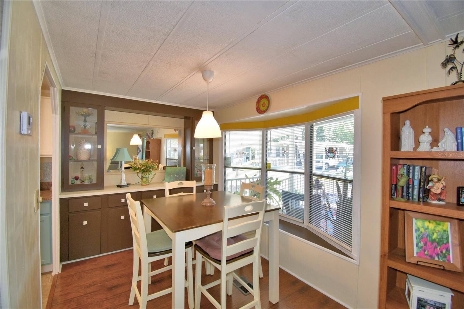 Image 26 of 79 For 4192 Rolling Oaks Drive