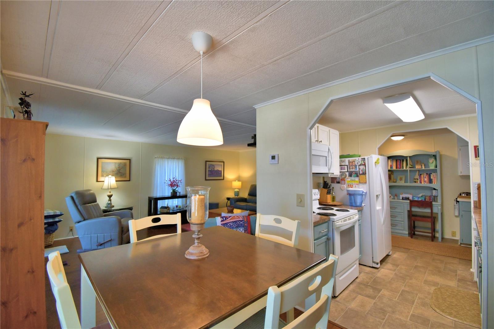 Image 28 of 79 For 4192 Rolling Oaks Drive