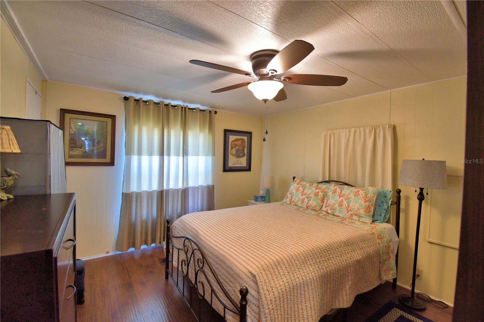 Image 43 of 79 For 4192 Rolling Oaks Drive