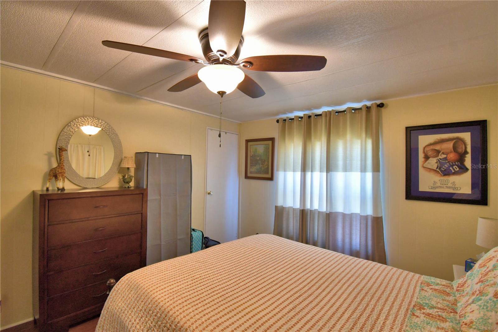 Image 44 of 79 For 4192 Rolling Oaks Drive