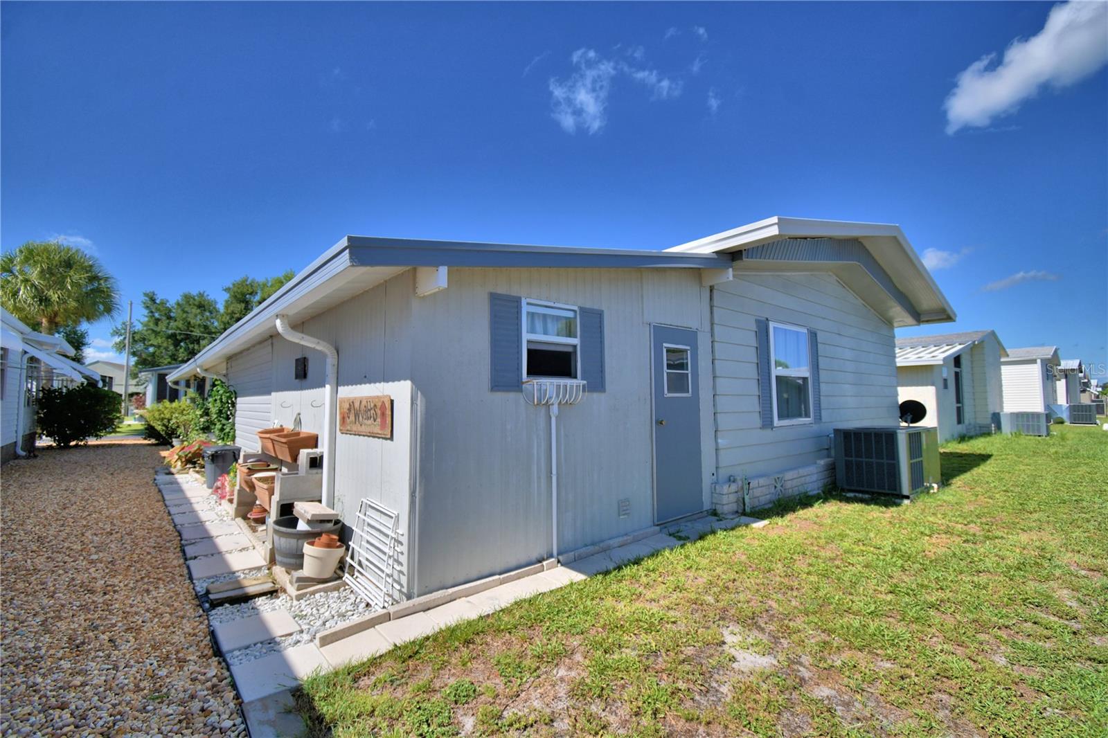 Image 54 of 79 For 4192 Rolling Oaks Drive