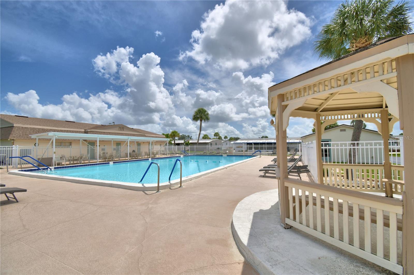 Image 76 of 79 For 4192 Rolling Oaks Drive