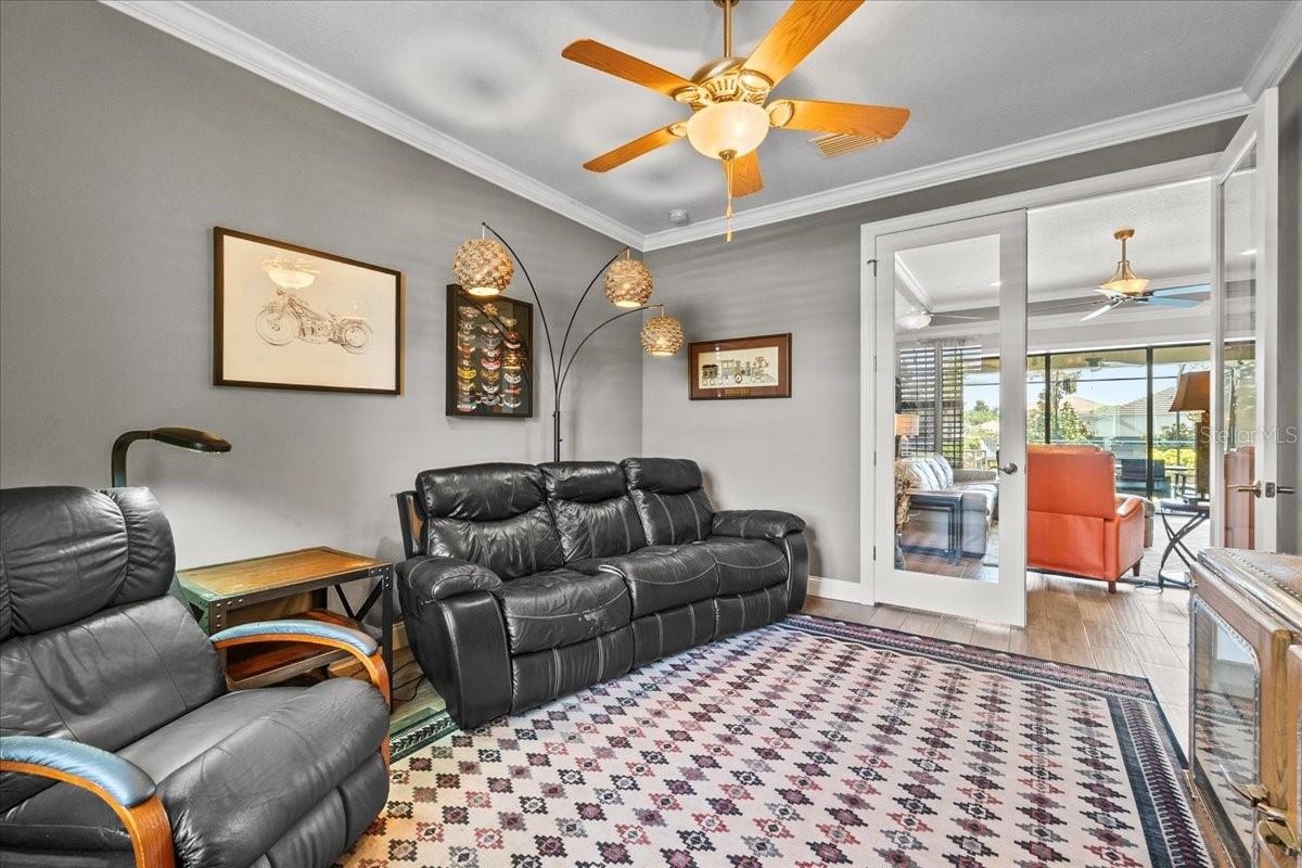 Image 16 of 72 For 478 Lake Vista Drive