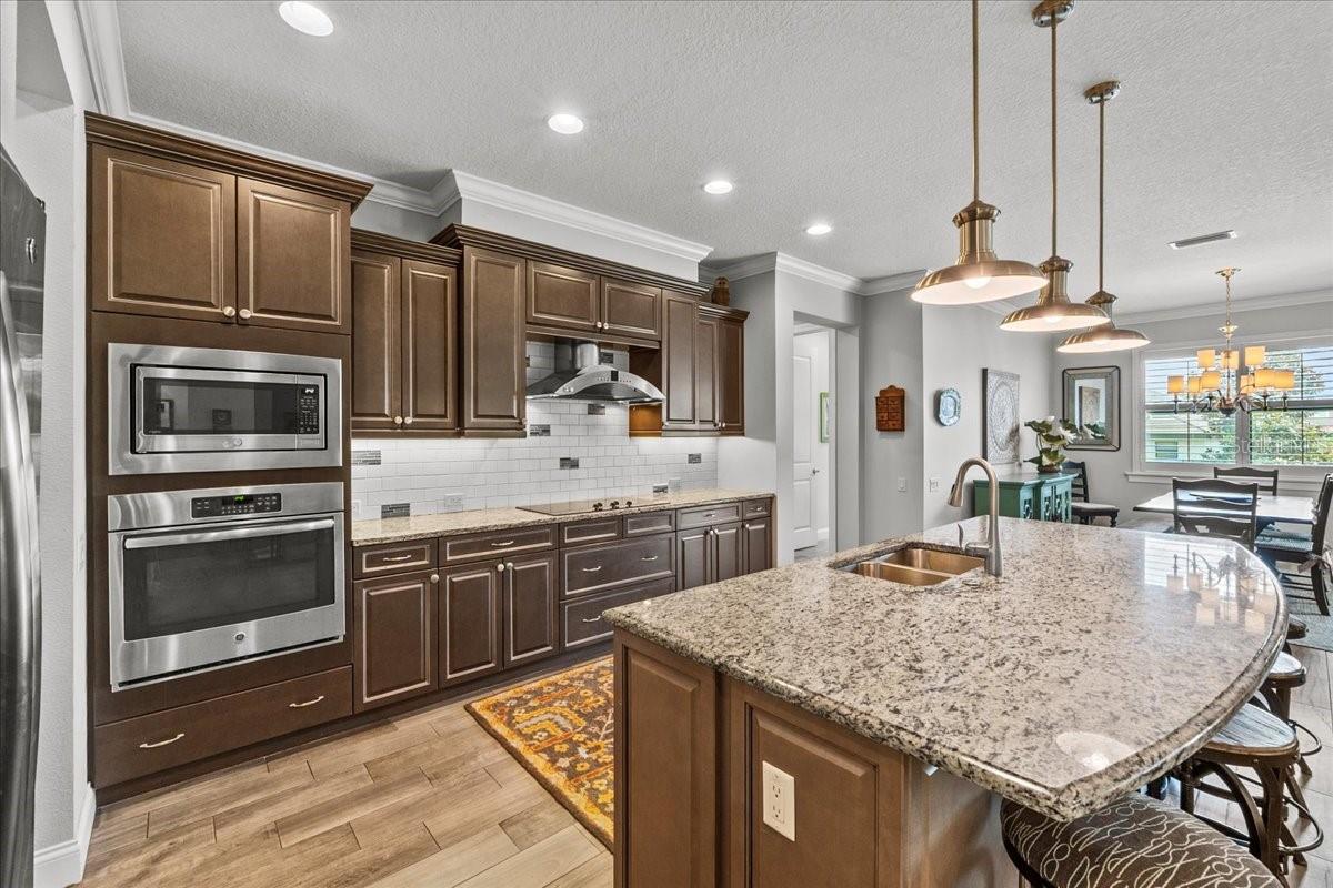 Image 32 of 72 For 478 Lake Vista Drive