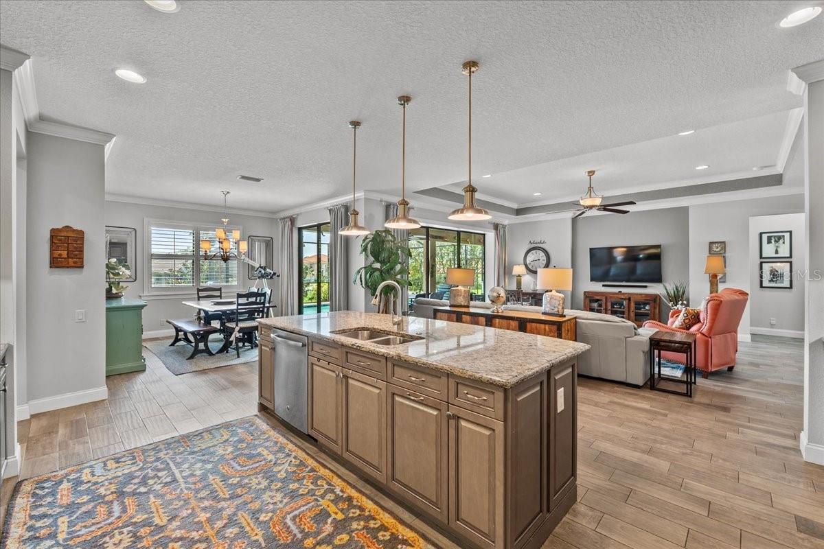 Image 34 of 72 For 478 Lake Vista Drive