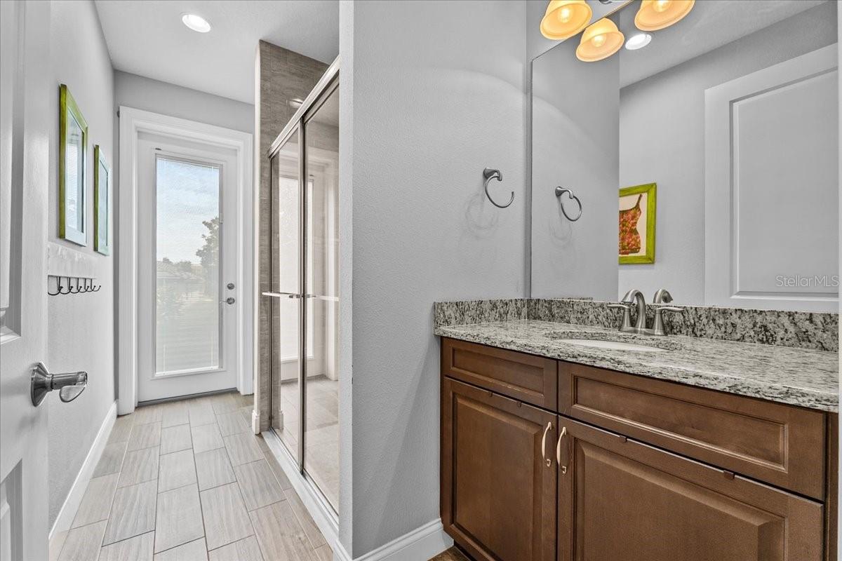 Image 50 of 72 For 478 Lake Vista Drive