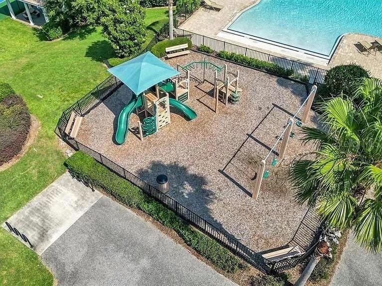 Image 66 of 72 For 478 Lake Vista Drive