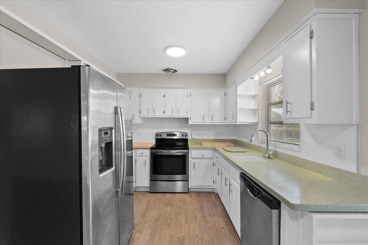 Image 10 of 41 For 121 Coleman Road