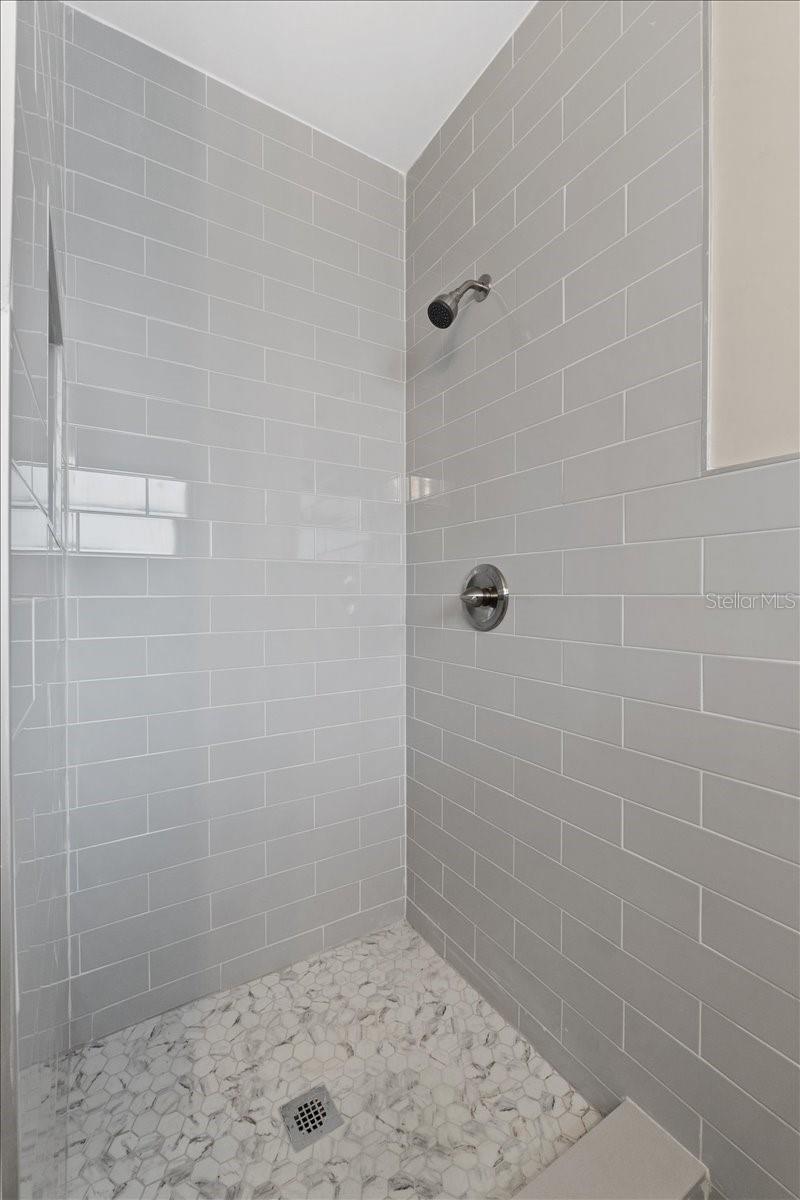 Image 21 of 41 For 121 Coleman Road