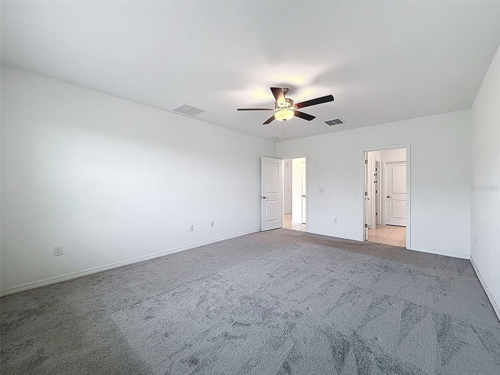 Image 17 of 67 For 4395 Trotters Way