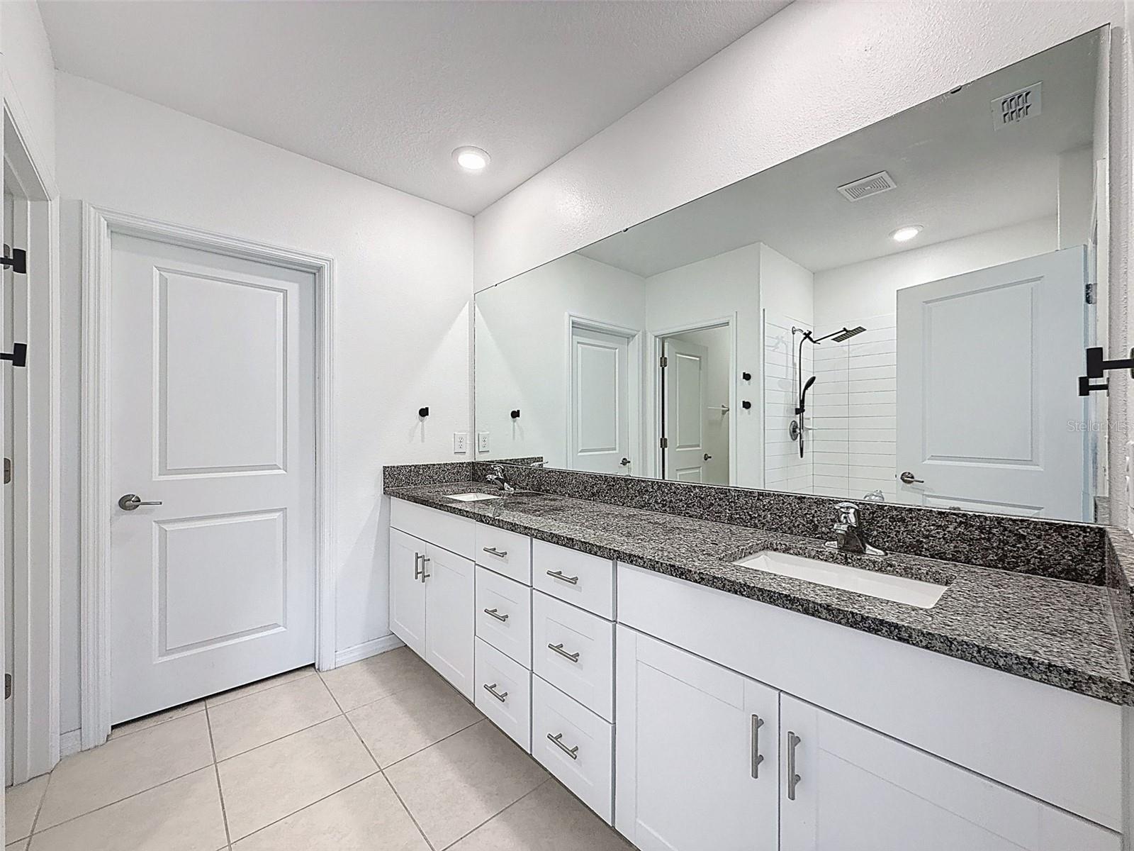 Image 18 of 67 For 4395 Trotters Way