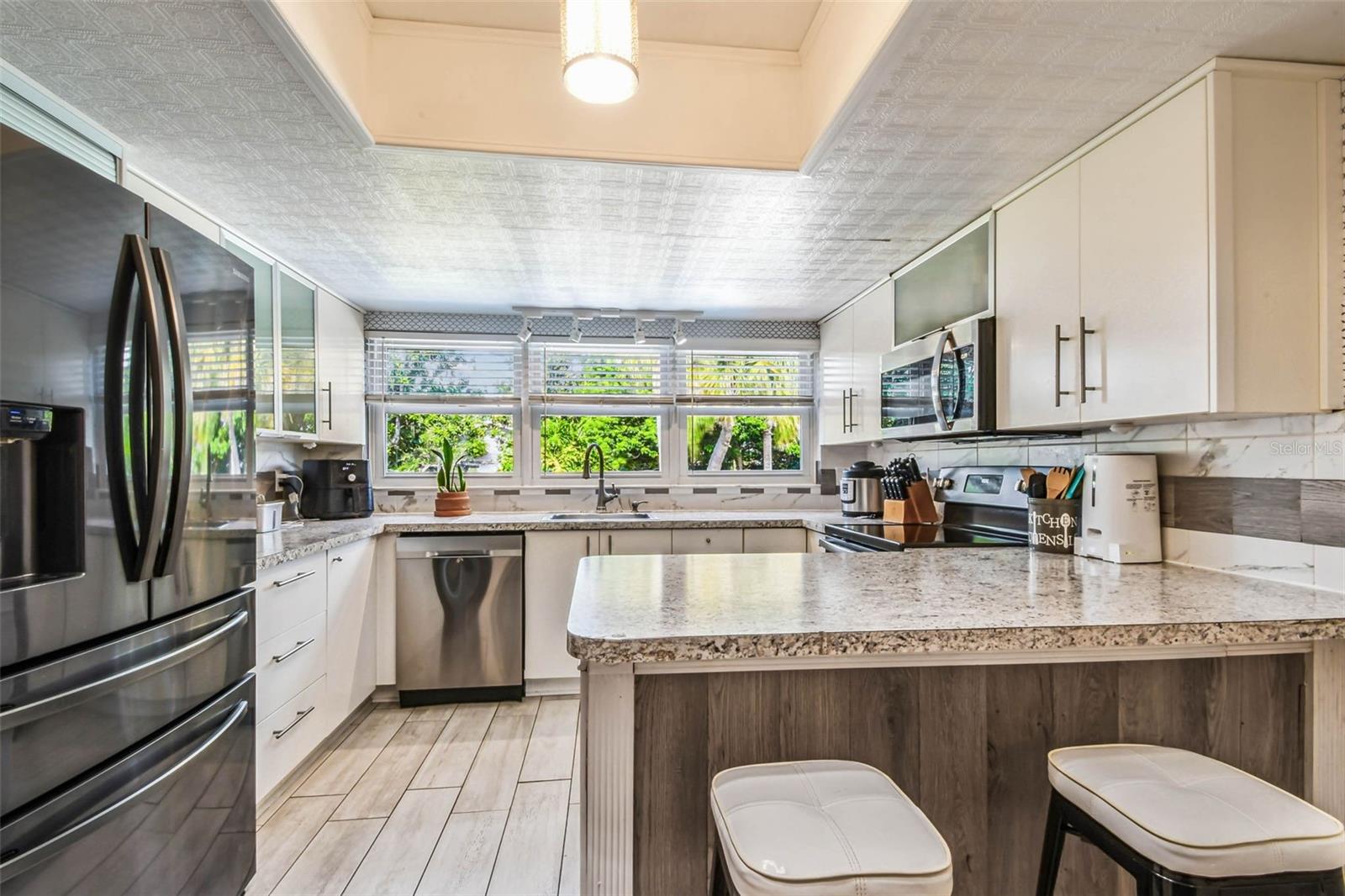 Image 11 of 40 For 2214 Kingswood Lane