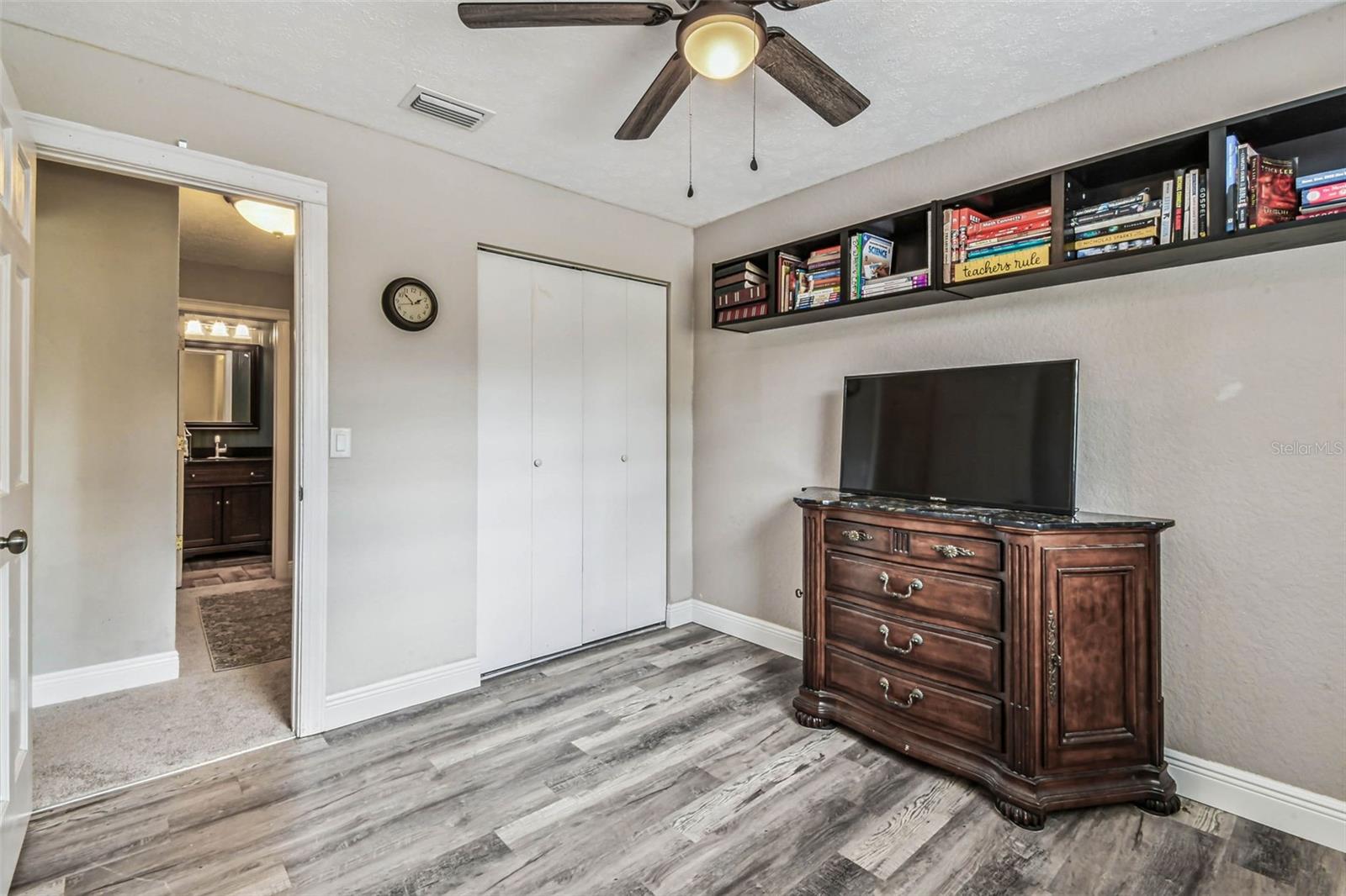 Image 32 of 40 For 2214 Kingswood Lane