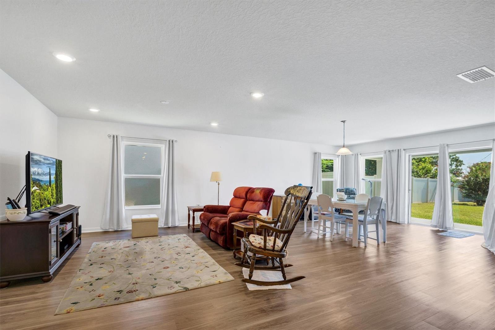Image 22 of 41 For 399 Sunfish Drive