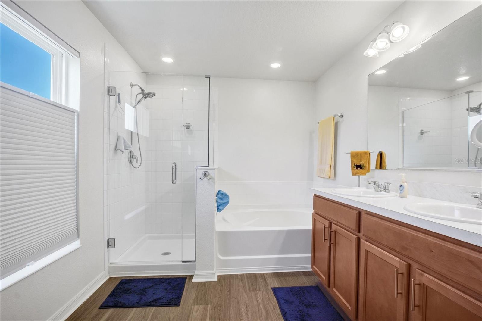 Image 30 of 41 For 399 Sunfish Drive