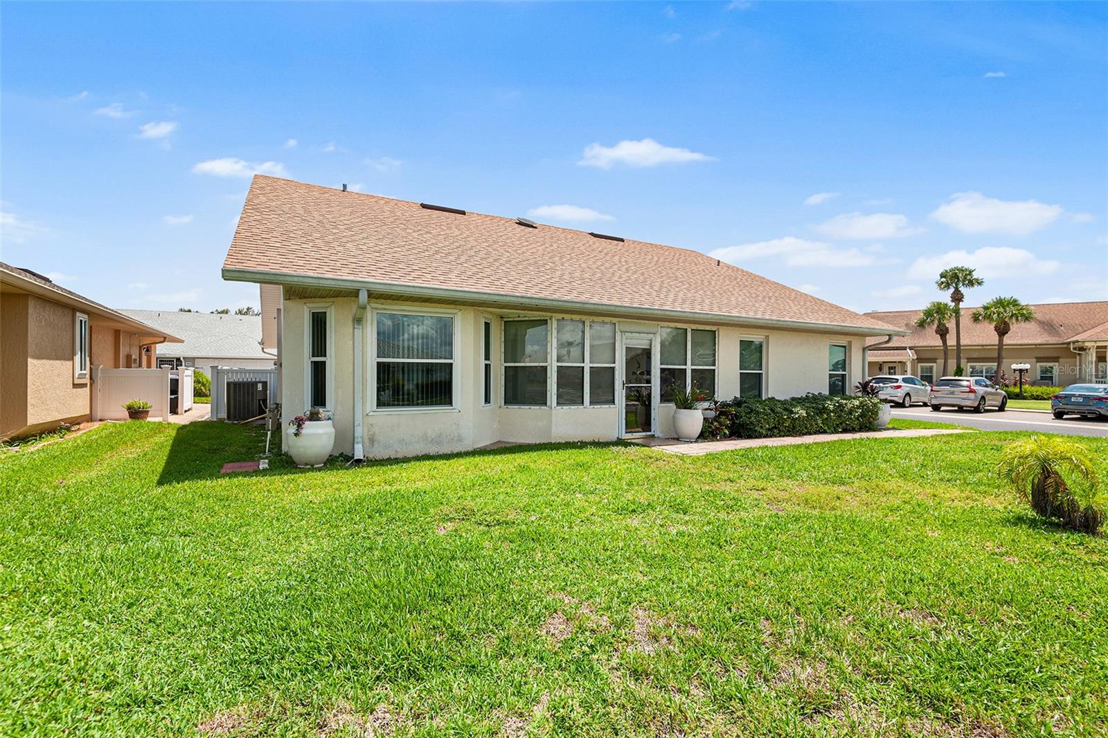 Image 35 of 68 For 543 Clubhill Dr
