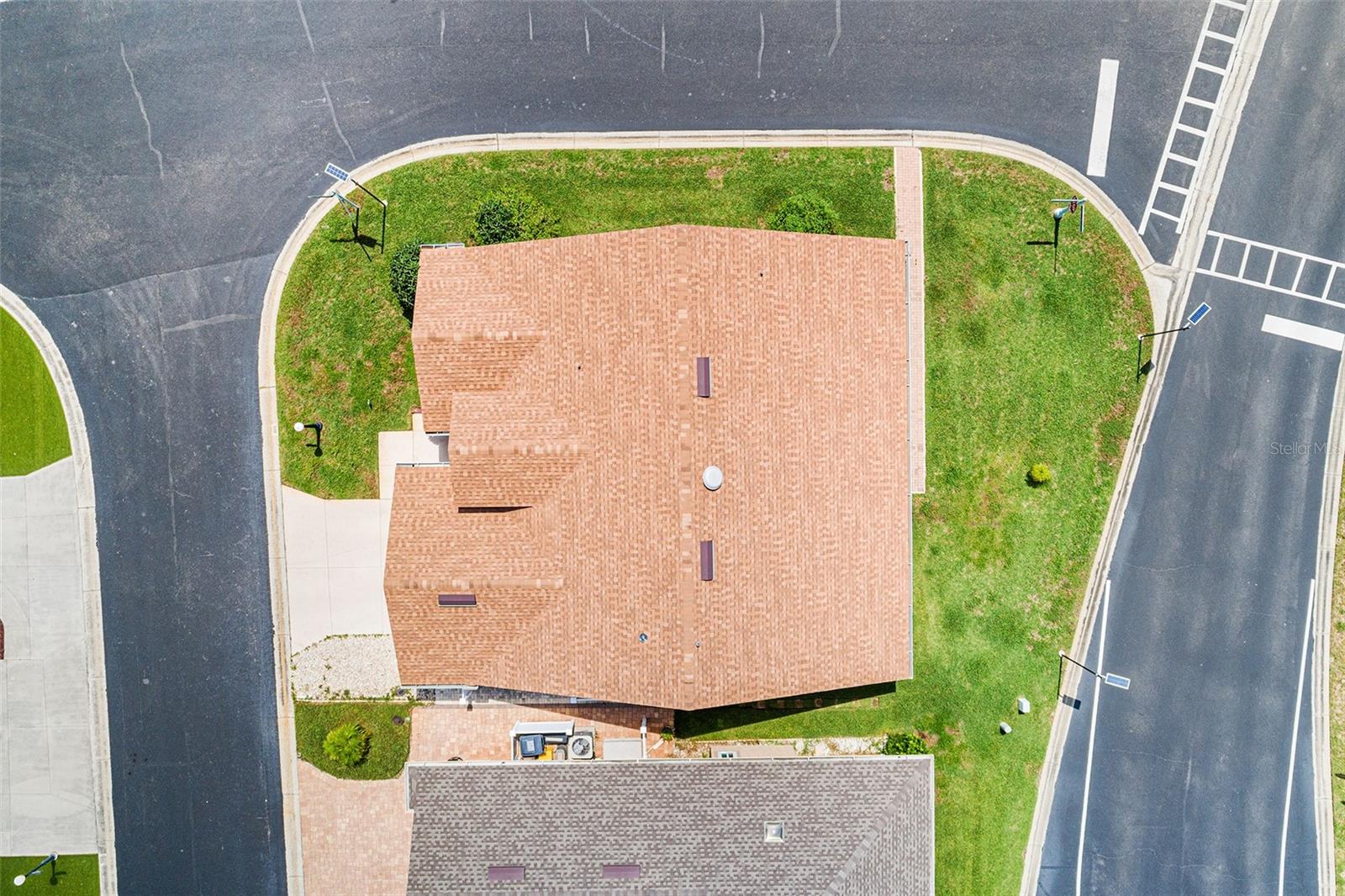 Image 36 of 68 For 543 Clubhill Dr
