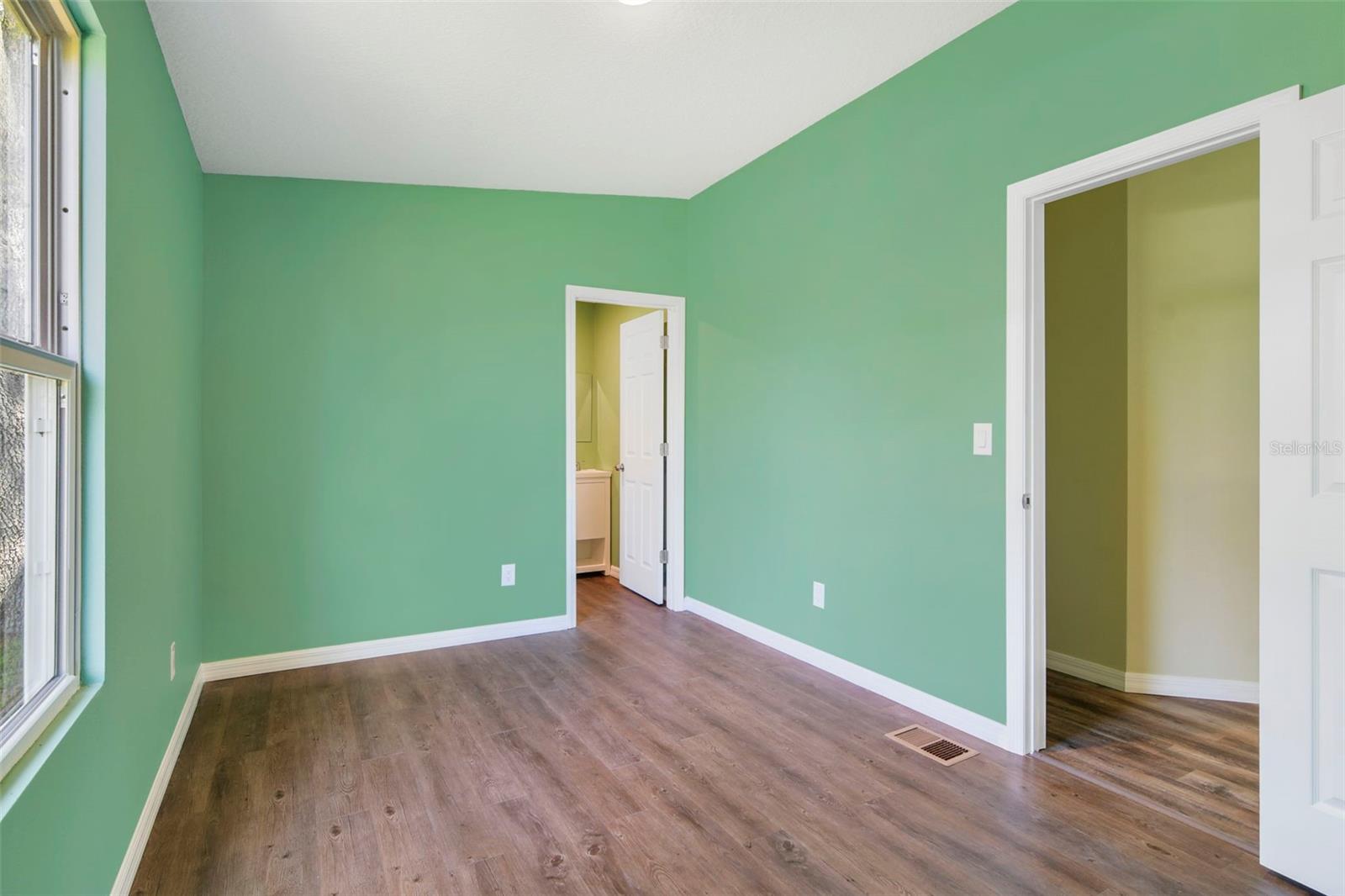 Image 18 of 28 For 3380 Maple Lane