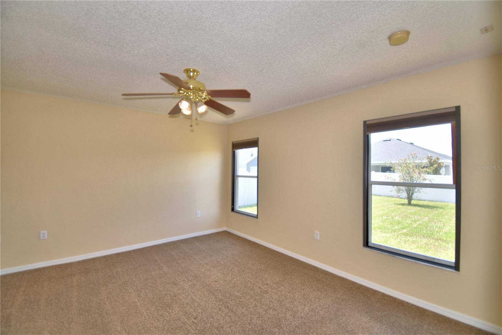 Image 26 of 63 For 676 Berkley Pointe Drive