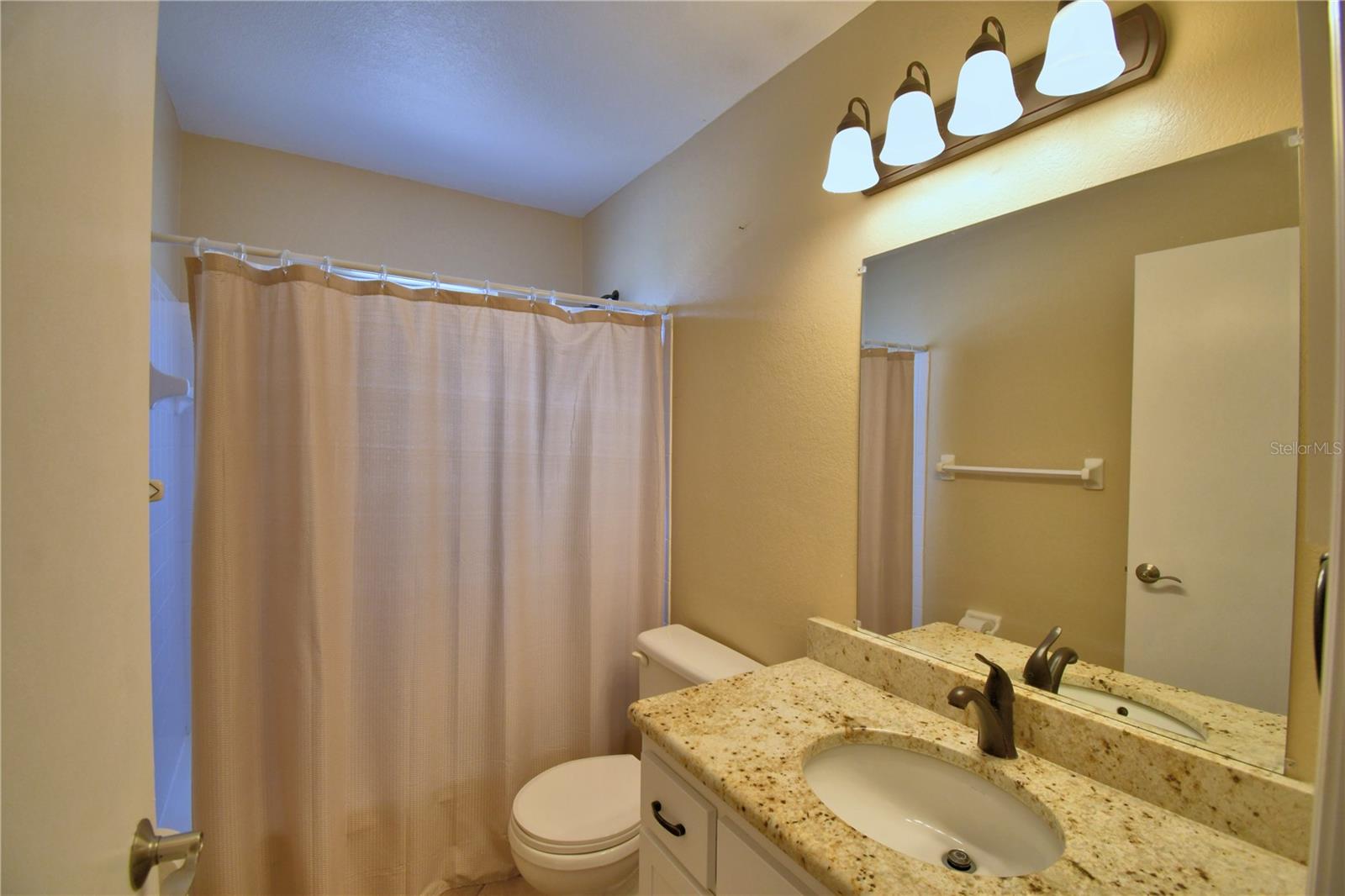 Image 33 of 63 For 676 Berkley Pointe Drive