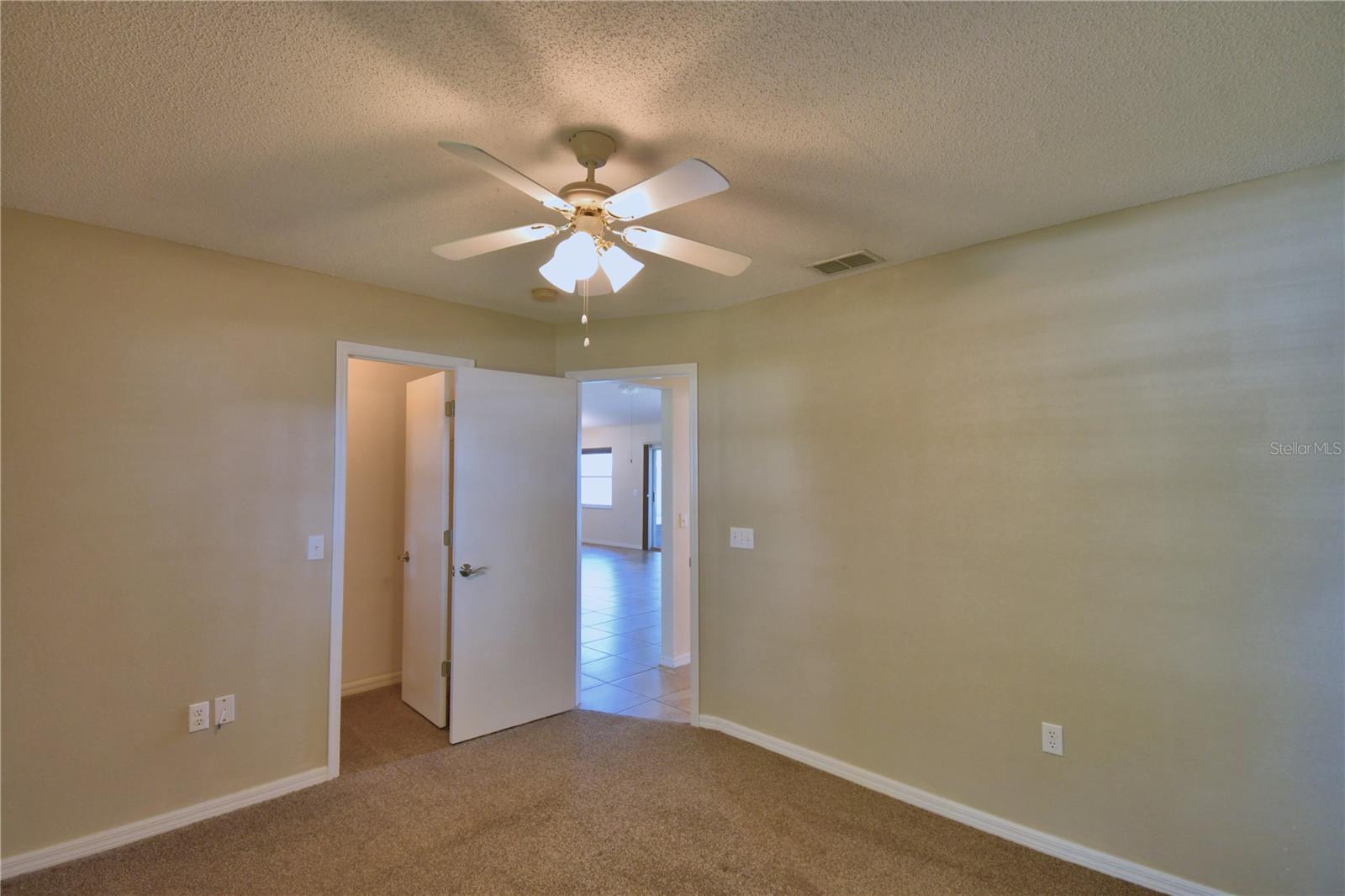 Image 38 of 63 For 676 Berkley Pointe Drive