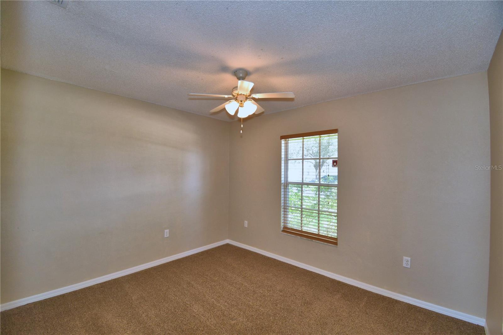 Image 40 of 63 For 676 Berkley Pointe Drive