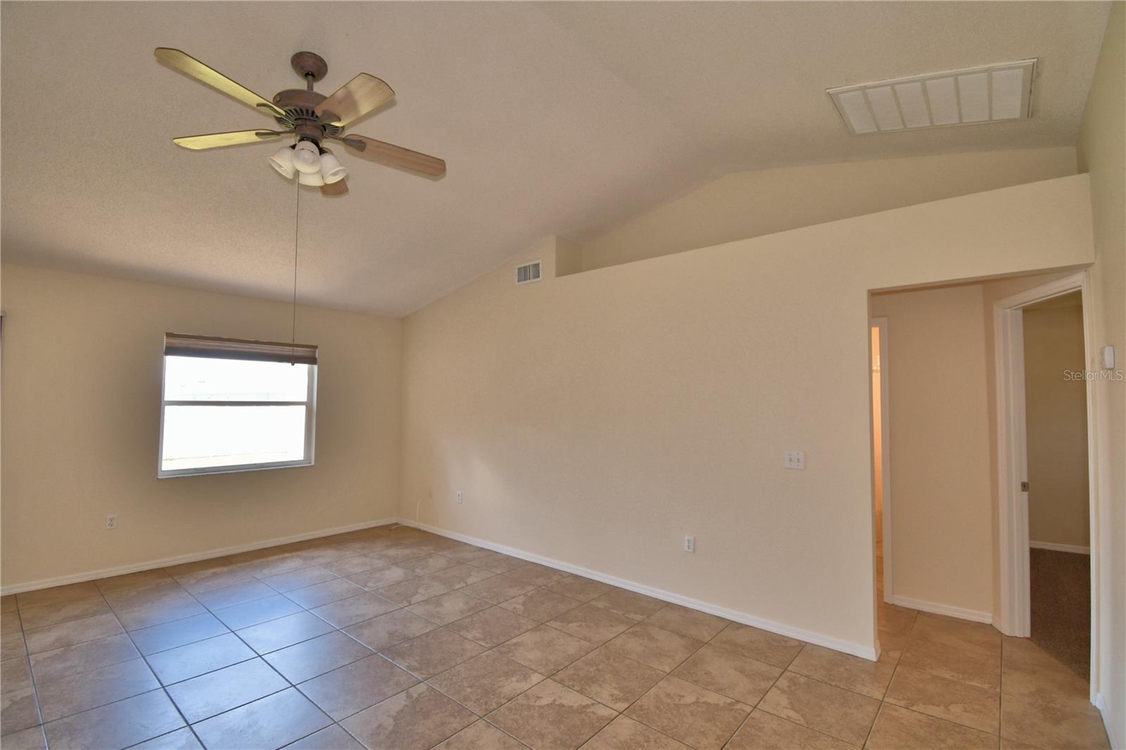 Image 41 of 63 For 676 Berkley Pointe Drive