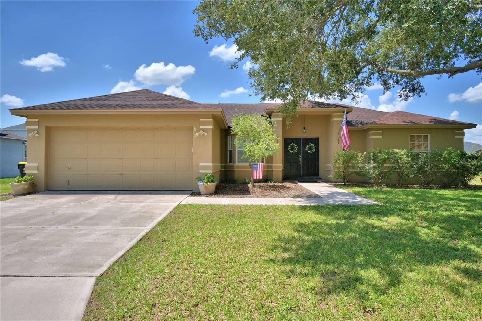 Image 7 of 63 For 676 Berkley Pointe Drive