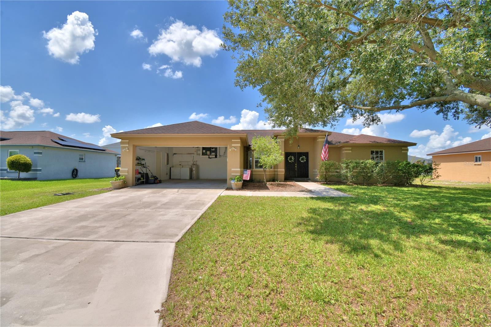 Image 8 of 63 For 676 Berkley Pointe Drive