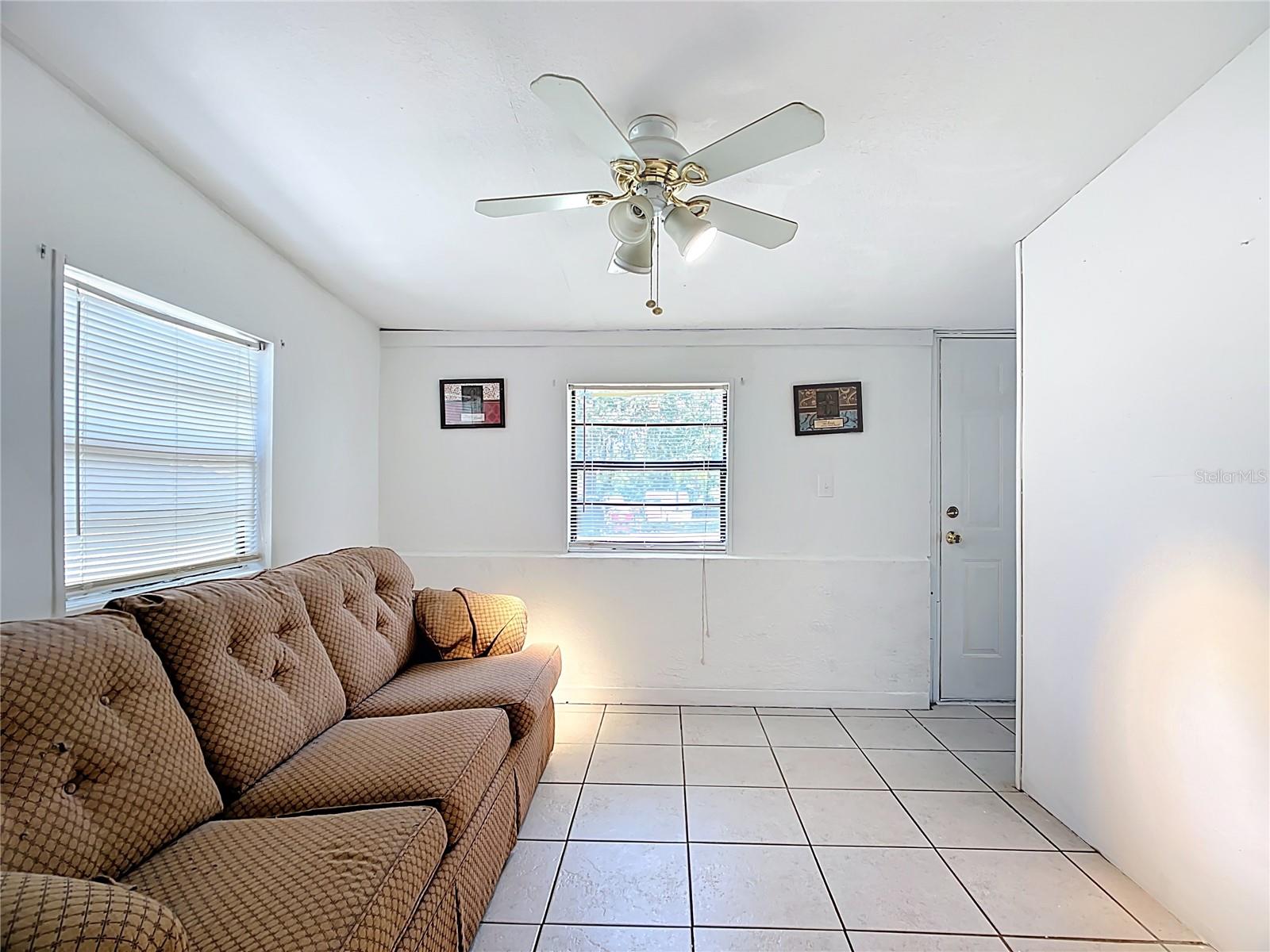 Image 22 of 46 For 668 Wood Avenue