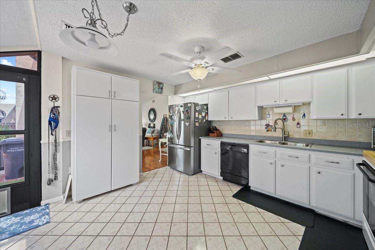 Image 22 of 71 For 4007 Cypress Landing S