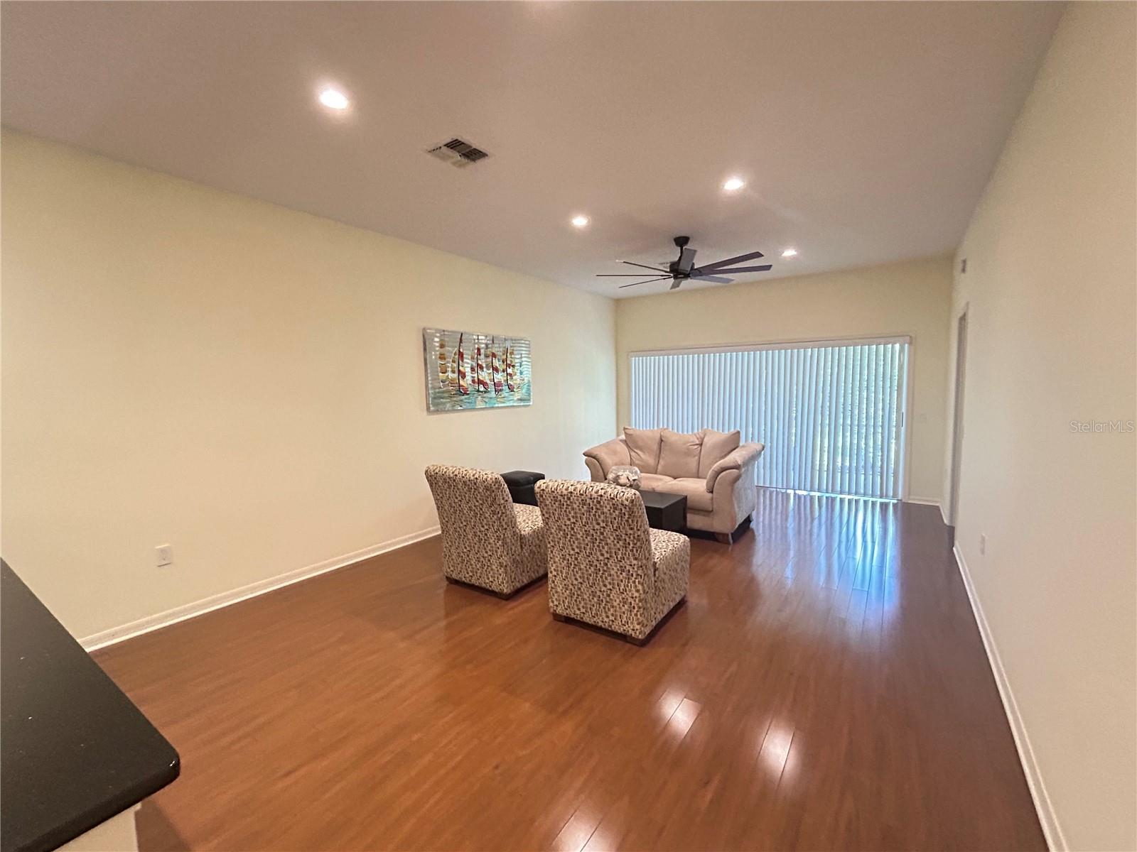 Image 15 of 31 For 14 Enclave Drive