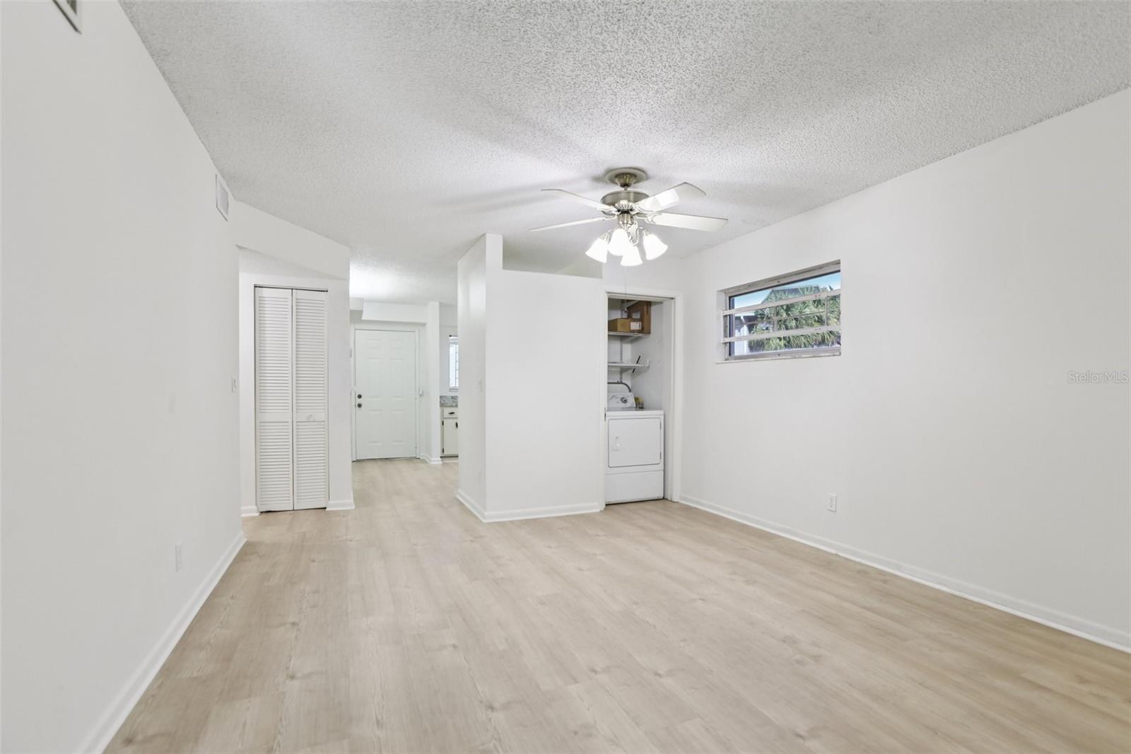 Image 10 of 30 For 837 Orchid Springs Drive 837