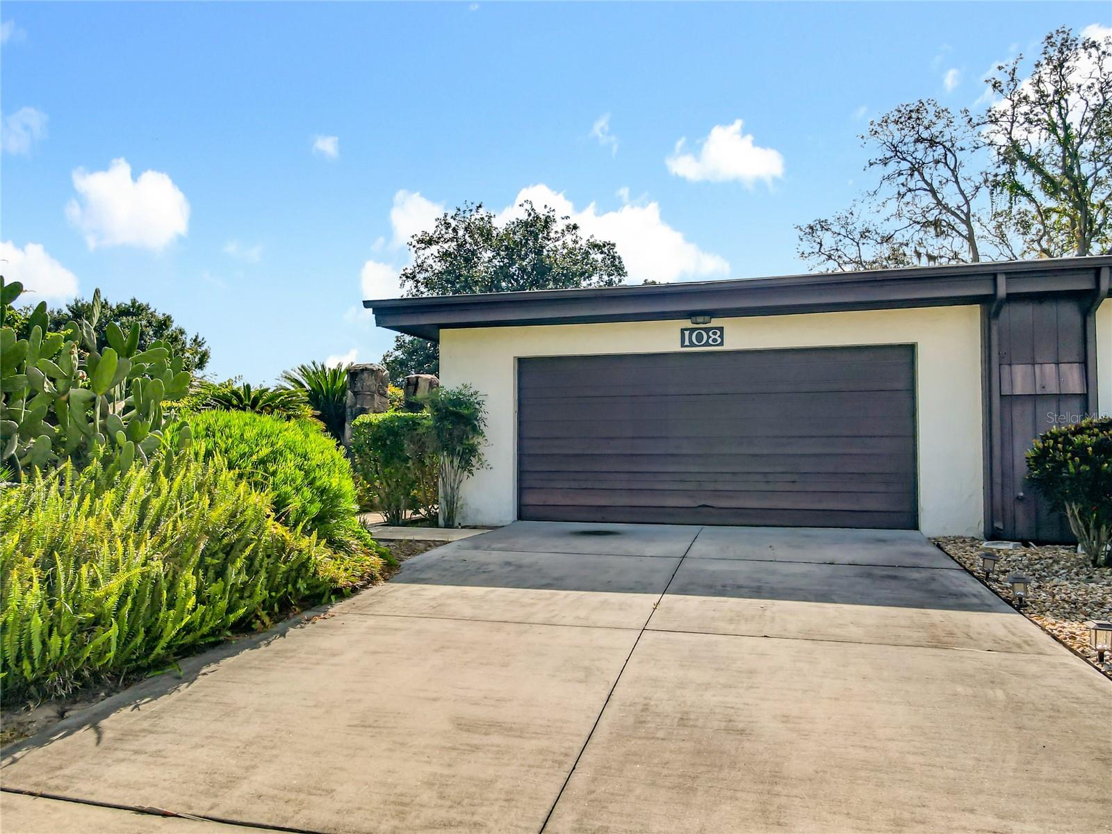 Image 2 of 58 For 108 Canterbury Drive