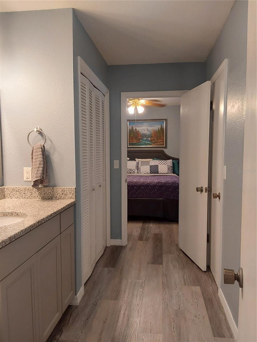 Image 11 of 36 For 935 Buena Vista Drive