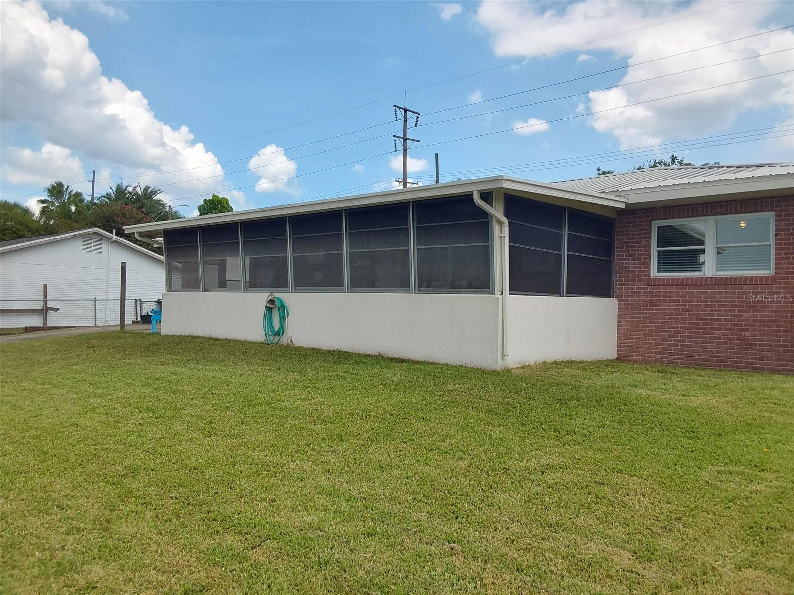 Image 33 of 36 For 935 Buena Vista Drive