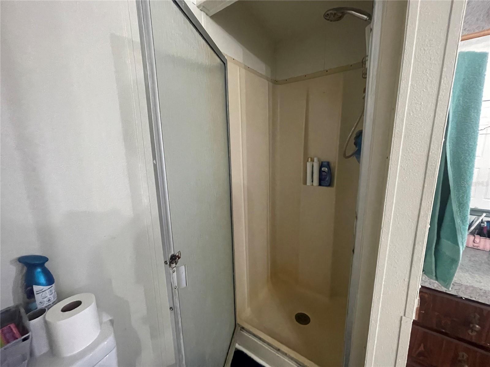 Image 16 of 21 For 375 Alturas Road