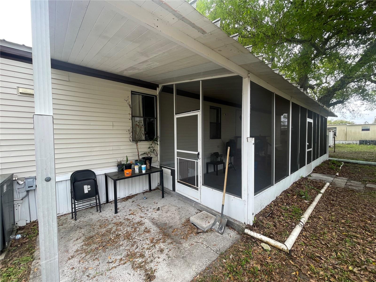 Image 7 of 21 For 375 Alturas Road