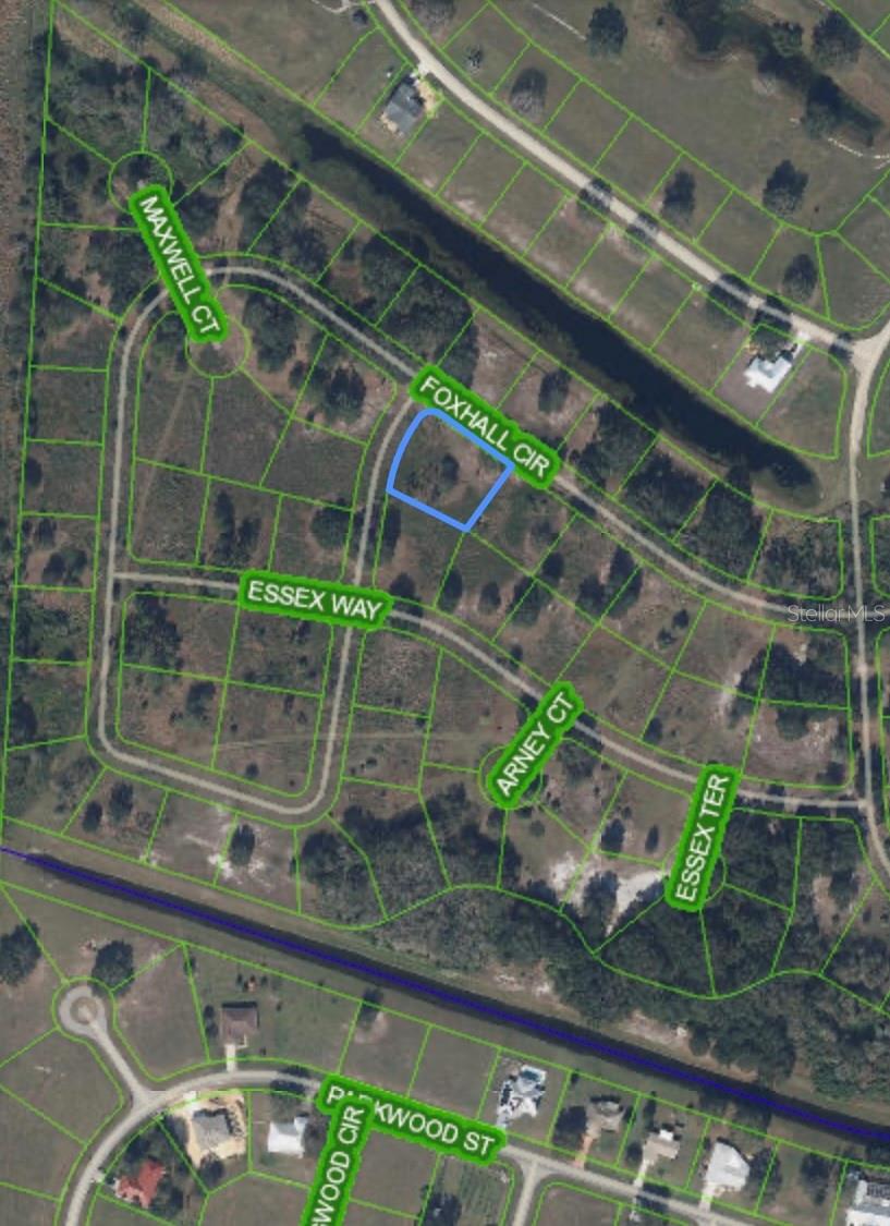 Image 4 of 4 For 440 Foxhall Circle