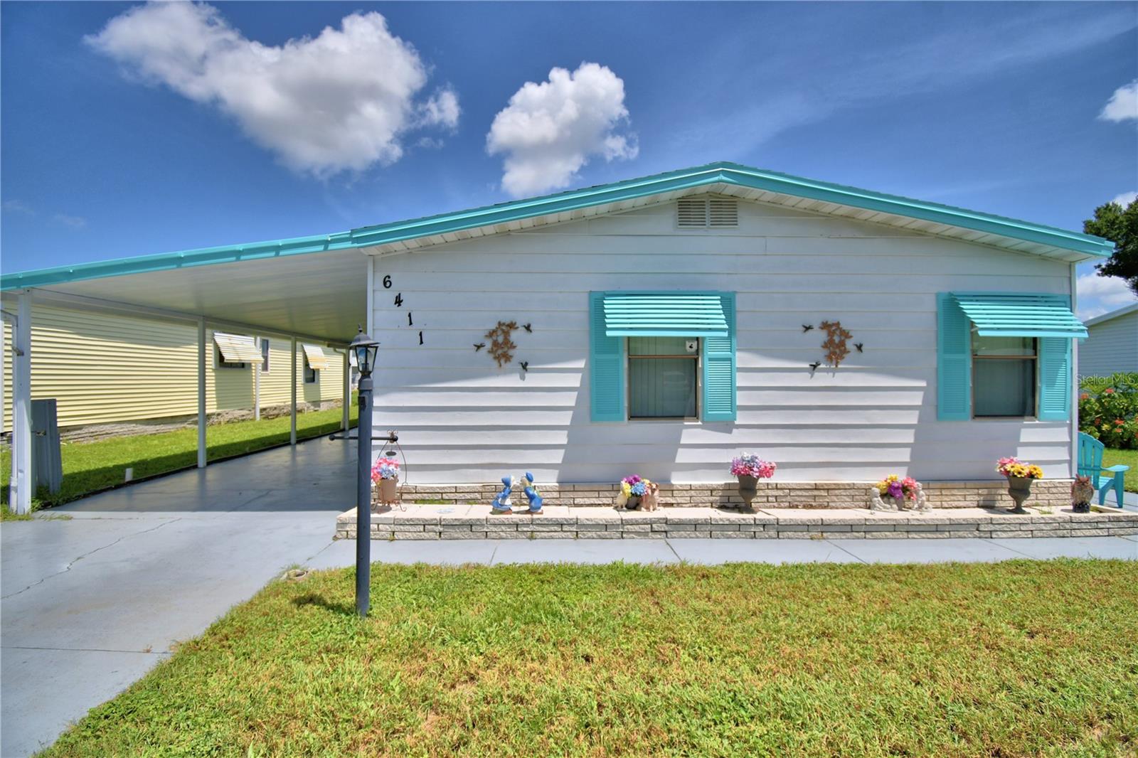 Image 3 of 19 For 6411 Oak Grove Drive Se