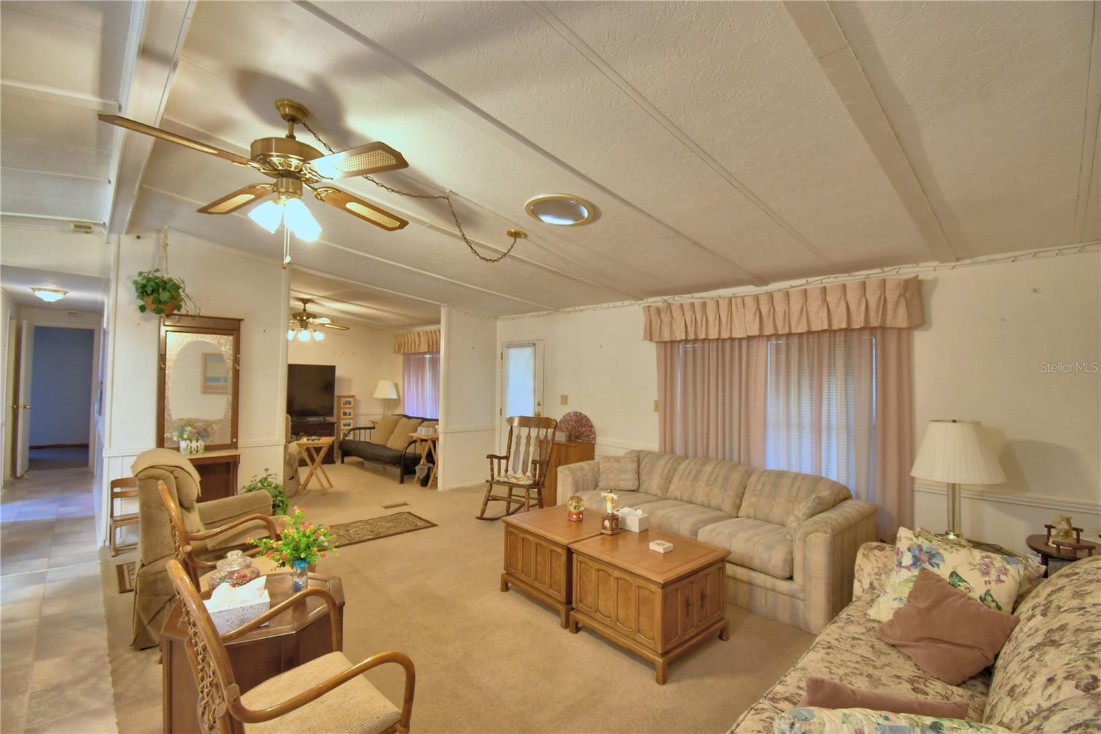 Image 43 of 61 For 6411 Oak Grove Drive Se