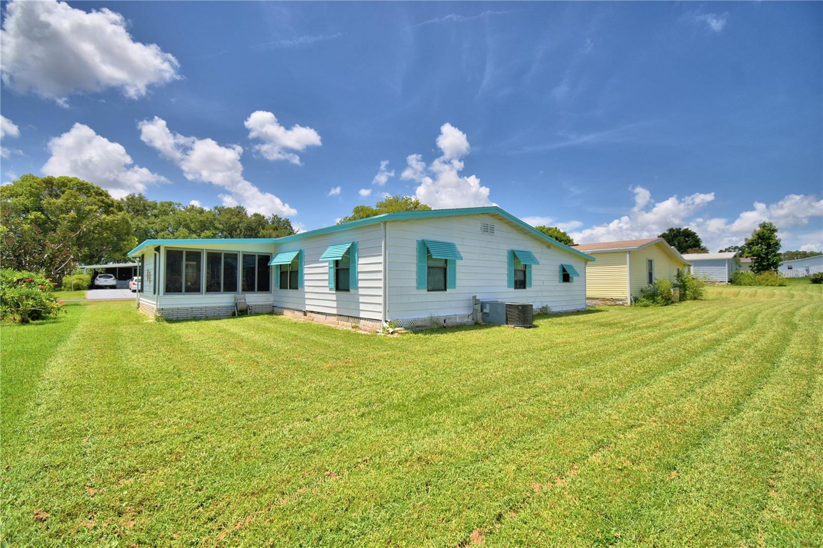 Image 8 of 19 For 6411 Oak Grove Drive Se
