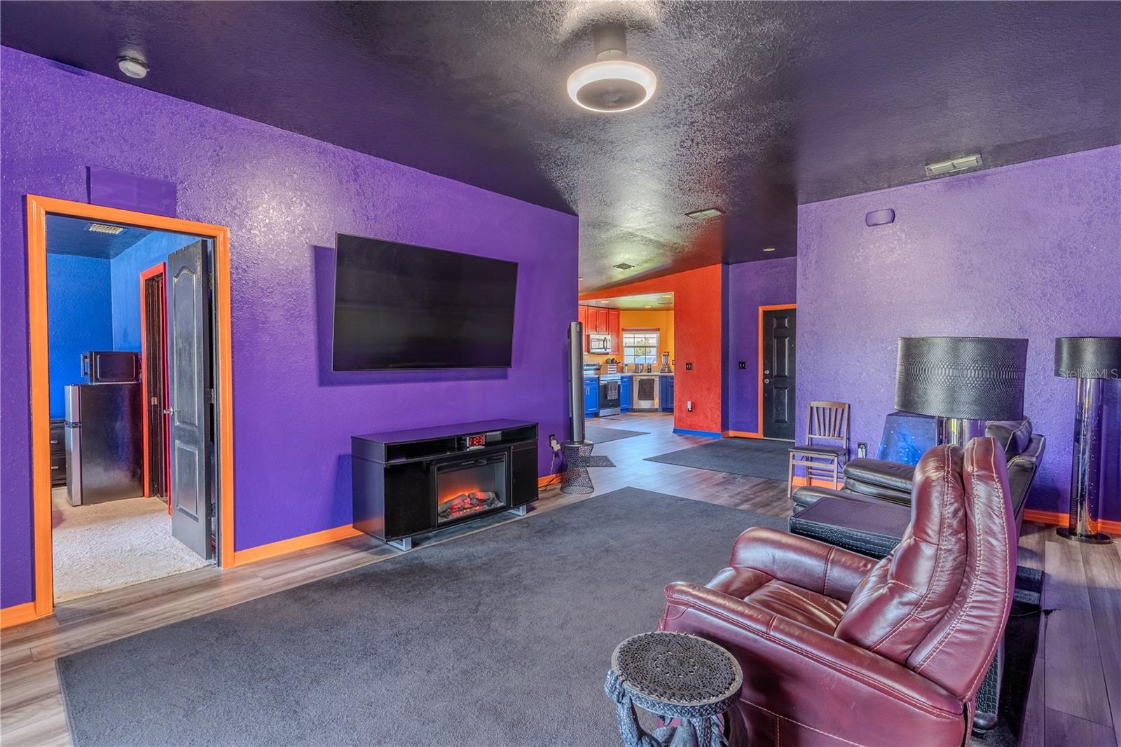 Image 5 of 23 For 847 Channing Street