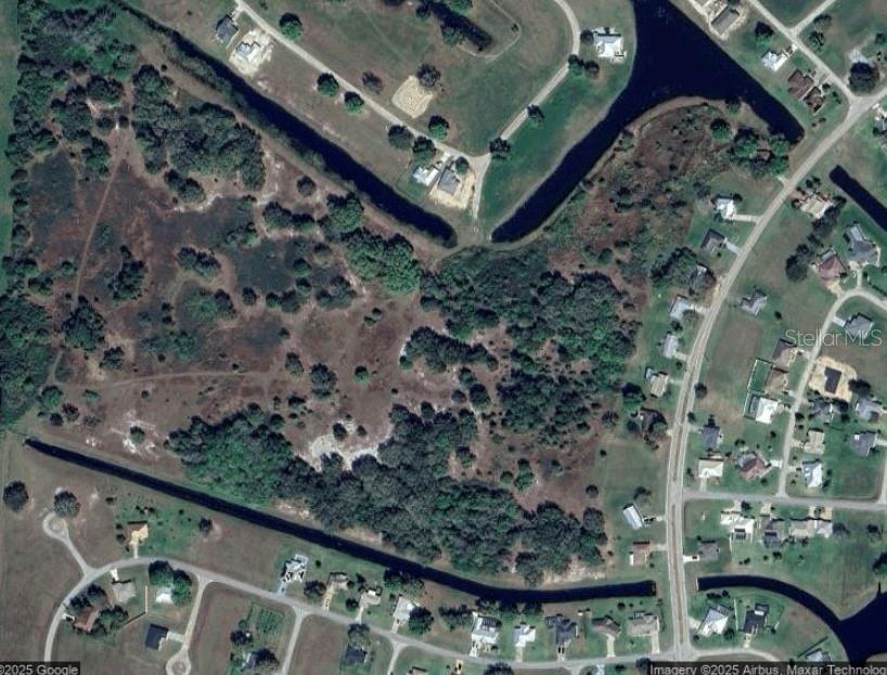Image 4 of 4 For 460 Foxhall Circle
