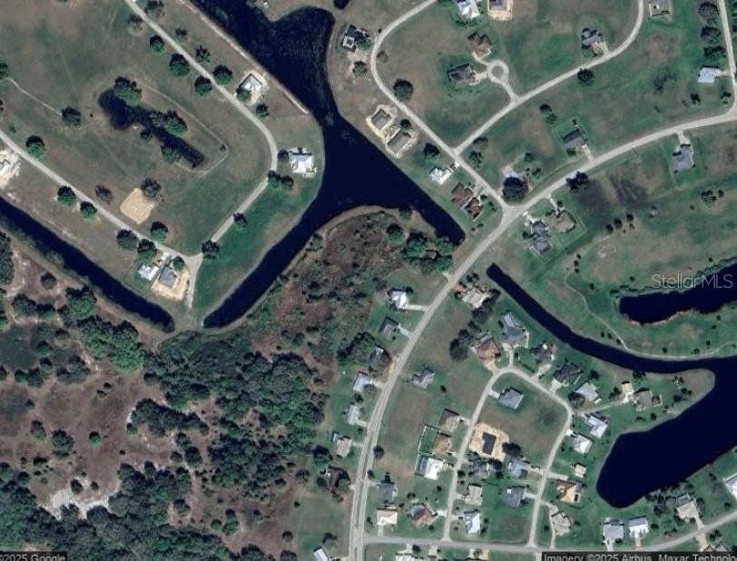 Image 2 of 4 For 520 Foxhall Circle