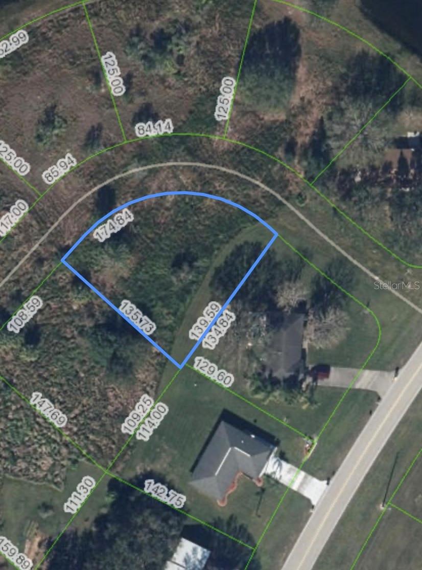 Image 4 of 4 For 520 Foxhall Circle