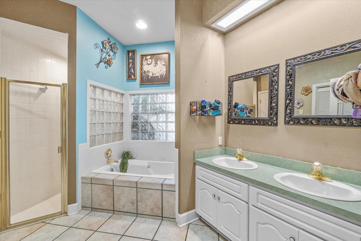 Image 17 of 29 For 1224 7th Street Nw