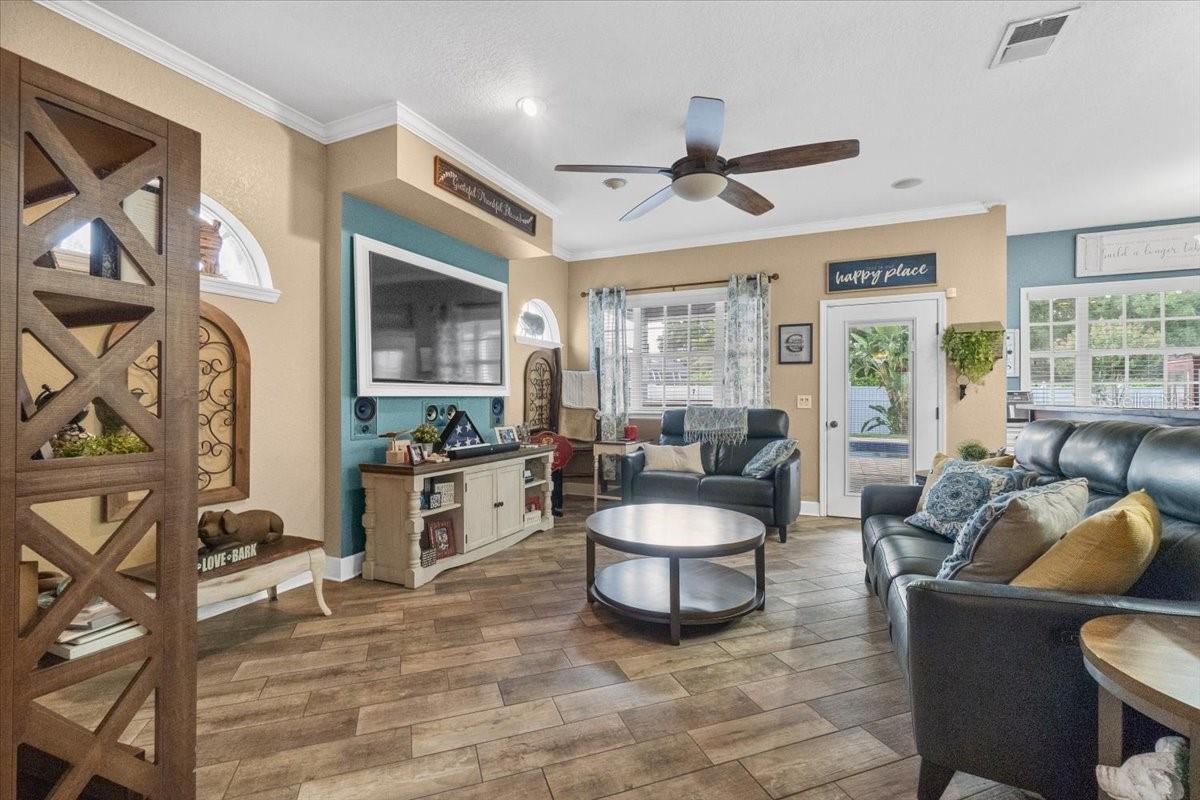 Image 9 of 29 For 1224 7th Street Nw